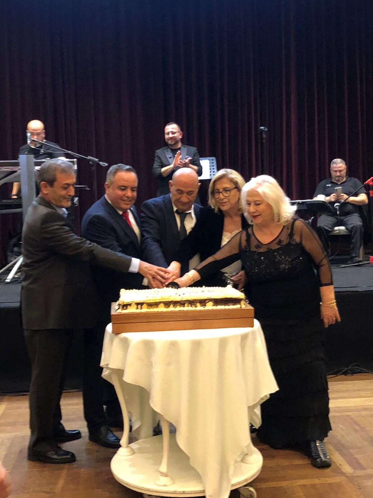 İzmir’de Yaşayan Muğlalılar Geleneksel Gala Gecesinde Bir Araya Geldi 5